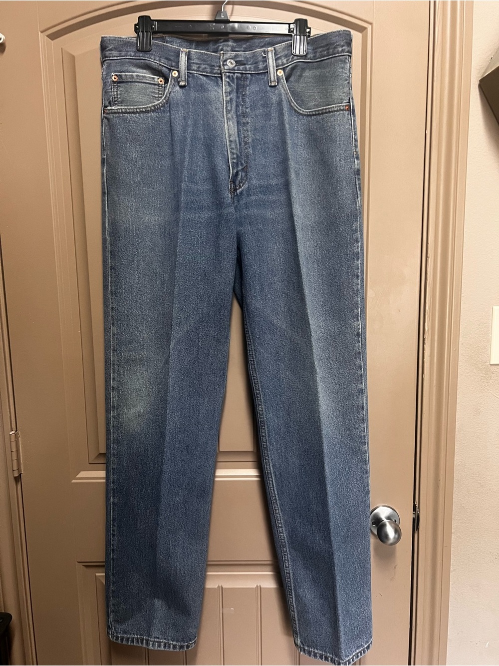 Levi’s 550 Relaxed Fit Jeans Men’s 35x34 Blue Denim